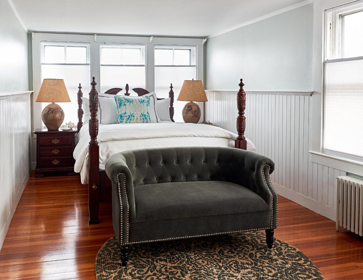 Cliff Lodge Nantucket Bagian luar foto